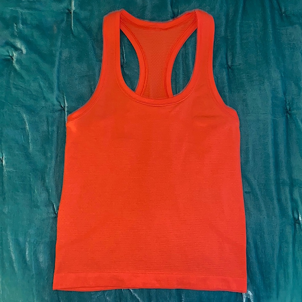 Lululemon Swiftly Tech Racerback Race Length